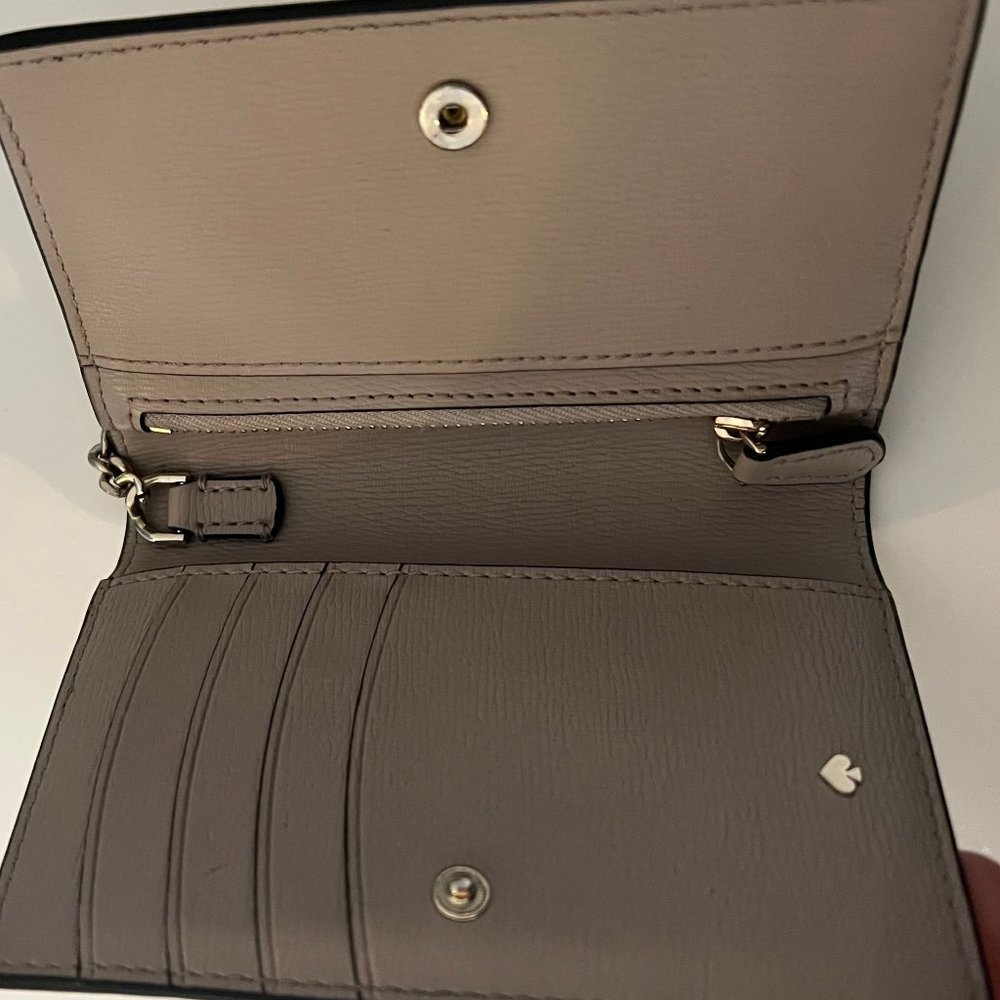 Kate Spade Wallet - Picture 3 of 3